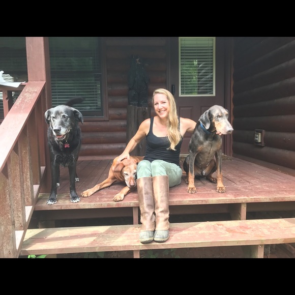 Meet your Posher, Kristen - Picture 5 of 5